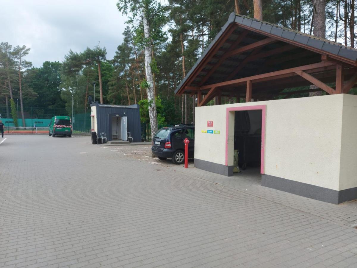 Apartamenty Z Tarasami: Mietowy Spokoj, Romantyczna Szarosc & Niebieska Elegancja Pobierowo Exterior photo