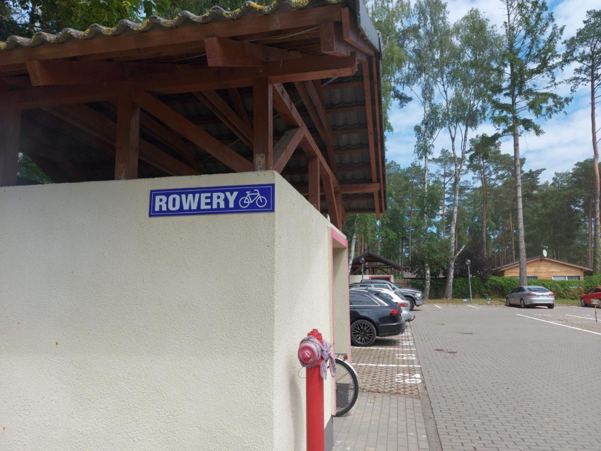 Apartamenty Z Tarasami: Mietowy Spokoj, Romantyczna Szarosc & Niebieska Elegancja Pobierowo Exterior photo